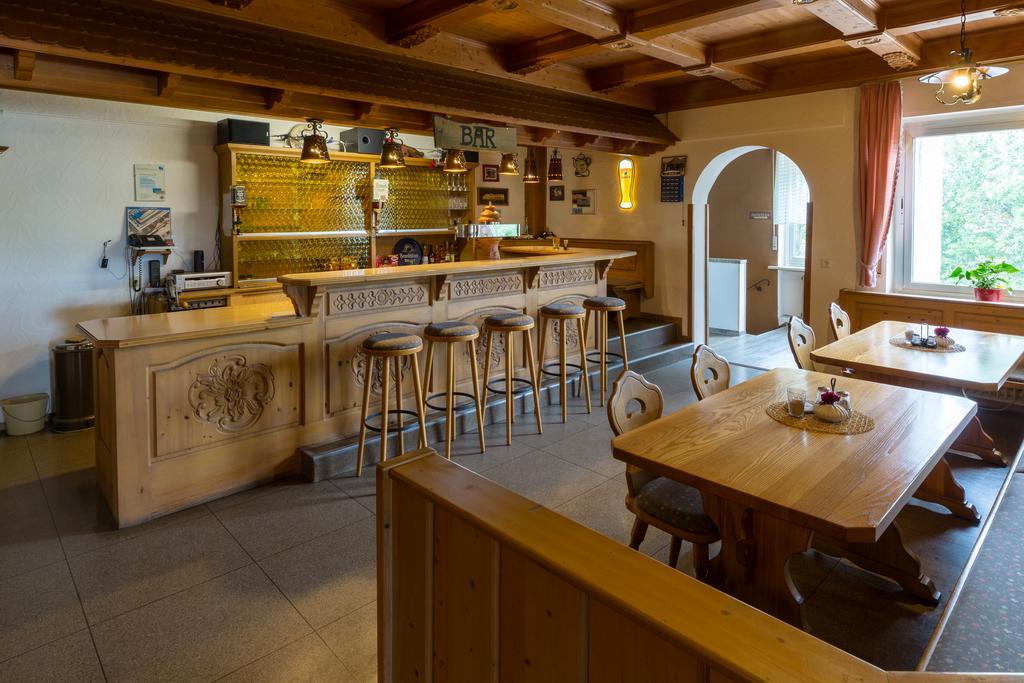 Hotel Restaurant Berghof Sohren Bagian luar foto